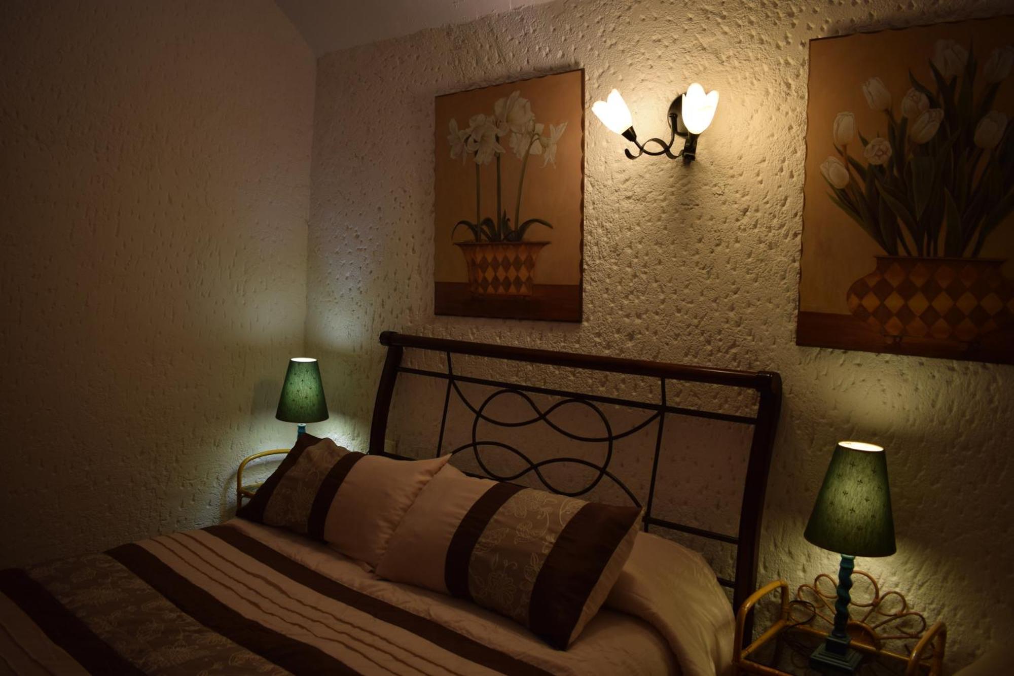 Apartamentos Horno Y Casa De Dulce Purullena Kültér fotó