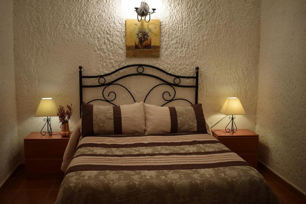 Apartamentos Horno Y Casa De Dulce Purullena Kültér fotó