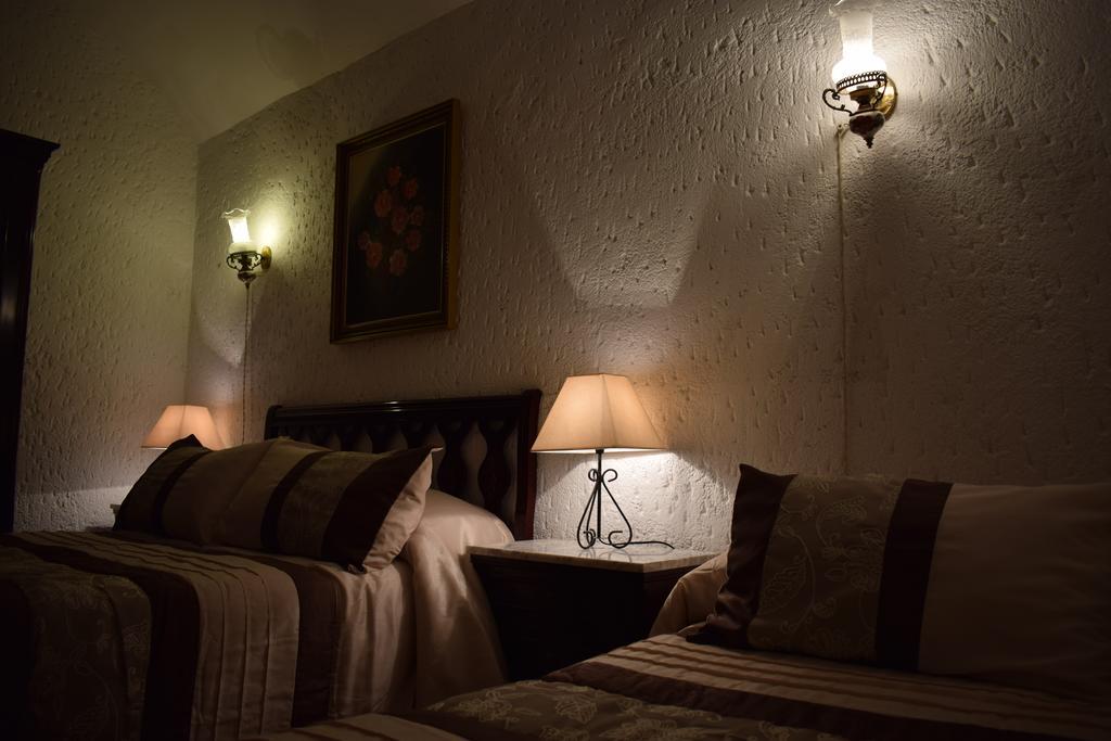 Apartamentos Horno Y Casa De Dulce Purullena Kültér fotó